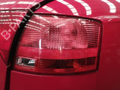 Høyre baklys AUDI A4 B7 Avant (8ED)  | BP29725105C35 