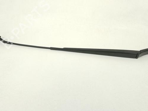 Used Front windshield wiper arm Front windshield wiper arm VW CADDY V Box Body/MPV (SBA, SBH) 2.0 TDi (102 hp) 36499452 36499452
