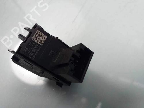 Right front window switch SKODA RAPID Spaceback (NH1) | BP5034305I26 - Image 2