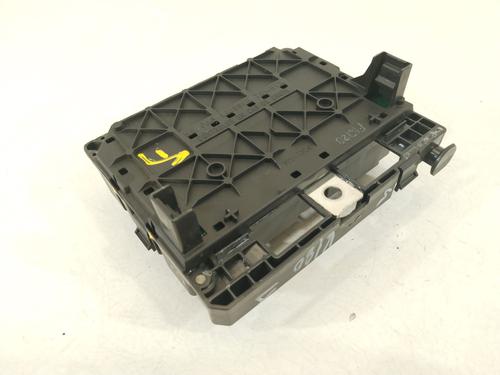 Fuse box CITROËN C5 I (DC_) 2.2 HDi (DC4HXB, DC4HXE) | BP32502526E1