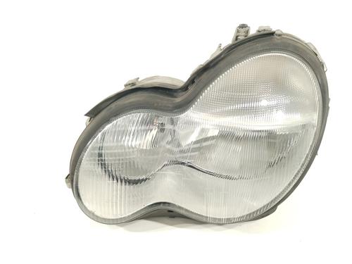 Venstre forlygte MERCEDES-BENZ C-CLASS (W203) C 220 CDI (203.006, 203.008) (143 hp) 29748008