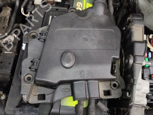 Used Fuse box Fuse box 36421580 36421580