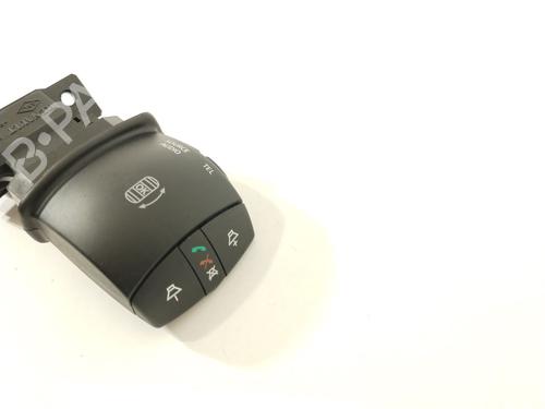 Switch RENAULT MEGANE III Hatchback (BZ0/1_, B3_)  | BP30062030I30 