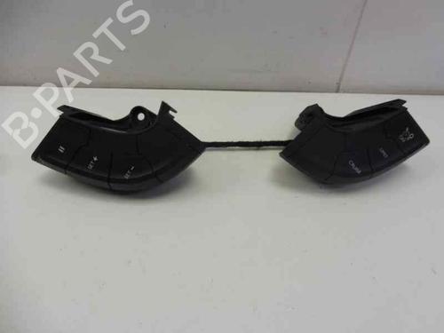 Used Steering wheel controls Steering wheel controls 2728004 2728004