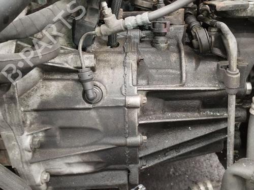 Gearkasse NISSAN PRIMASTAR Van (X83) 2.0 dCi 115 (114 hp) 29827001