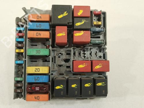 Used Fuse box Fuse box CITROËN NEMO Box Body/MPV (AA_) 1.3 HDi 75 (75 hp) 33843603 33843603