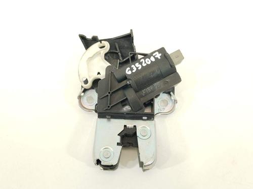 tailgate-lock-audi-a4-b8-8k2-2007-2008-2009-2010-2011-2012-2013-2014-2015-2016-2017-29354941 main image