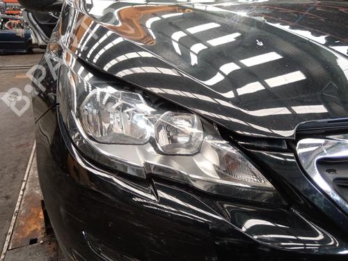 Used Right headlight Right headlight PEUGEOT 308 II (LB_, LP_, LW_, LH_, L3_) 1.6 THP 125 (125 hp) 33045465 33045465