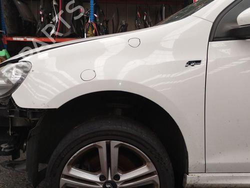 Aile avant gauche Aile avant gauche VW GOLF VI (5K1) 2.0 TDI (140 hp) 34543764 34543764