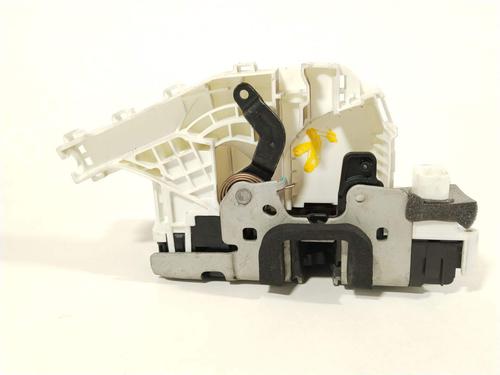 Front right lock TESLA MODEL 3 (5YJ3) EV | BP36238497C97 - Image 2