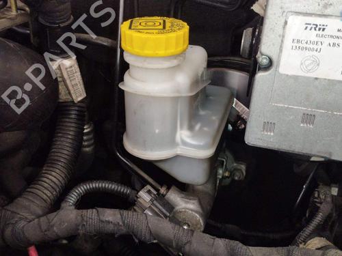 brake-master-cylinder-lancia-ypsilon-843_-2003-2004-2005-2006-2007-2008-2009-2010-2011-37175416 main image