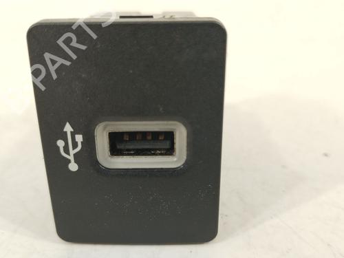 Used Switch Switch FORD FIESTA VII (HJ, HF) 1.0 EcoBoost (95 hp) 33886939 33886939