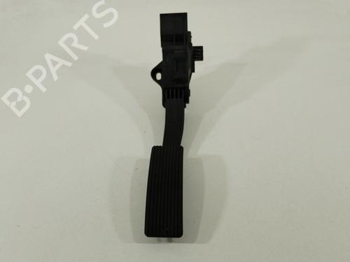 Used Pedal Pedal MERCEDES-BENZ GLA-CLASS (X156) GLA 200 CDI / d (156.908) (136 hp) 33240202 33240202
