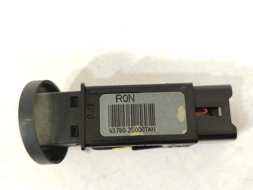 Switch HYUNDAI ix35 (LM, EL, ELH) 1.7 CRDi | BP31800813I30 - Image 4
