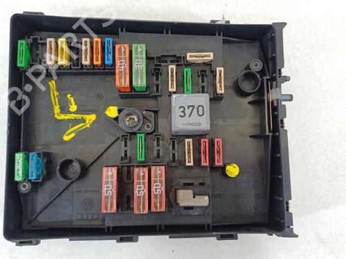 Zekeringkast SEAT LEON (1P1) 1.9 TDI (105 hp) 26009881