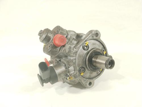 Used Injection pump BMW 5 Touring (F11) 525 d xDrive (218 hp) 30458571