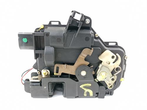 Front right lock VW PASSAT B5 (3B2)  | BP18259413C97 