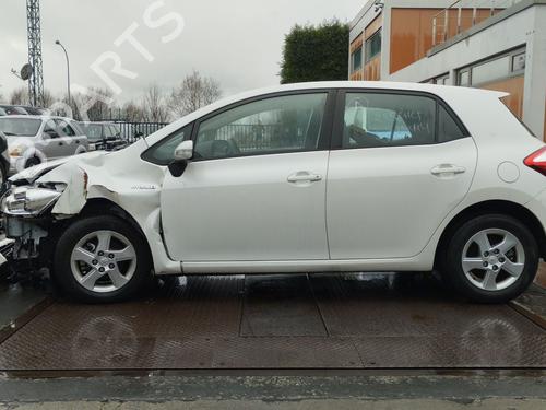 Fuse box TOYOTA AURIS (_E15_) 1.8 Hybrid (ZWE150_, ZWE150R) | BP31837346E1 