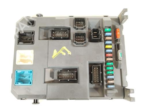 Used Fuse box Fuse box 36645205 36645205