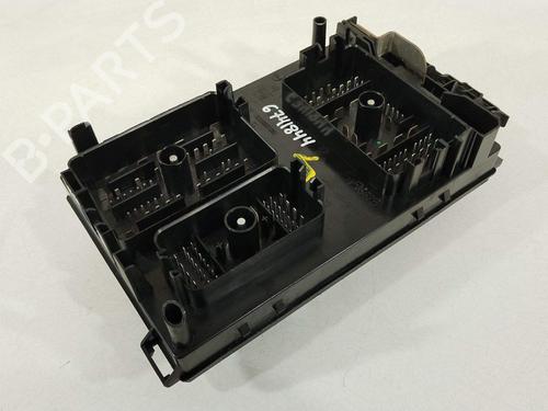 Fuse box OPEL ASTRA J Saloon 1.7 CDTI (69) | BP33236357E1 - Image 3