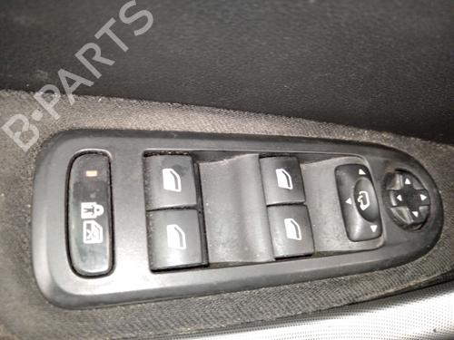 Used Left front window switch Left front window switch PEUGEOT 308 SW I (4E_, 4H_) 1.6 HDi (109 hp) 35949431 35949431
