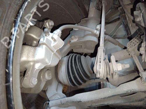 Used Right front driveshaft Right front driveshaft 38752235 38752235