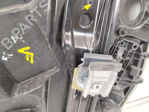 Front left window mechanism MERCEDES-BENZ A-CLASS (W176) A 45 AMG 4-matic (176.052) | BP27342044C22 - Image 4