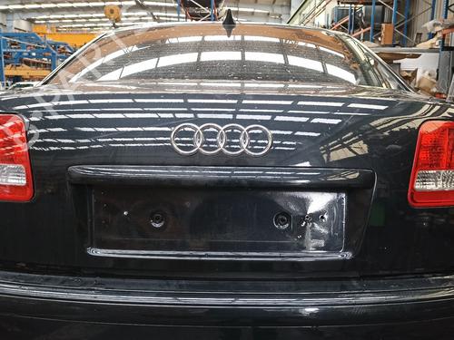 Bakluke CC/Kombi-Kupé AUDI A8 D3 (4E2, 4E8) 4.2 quattro | BP9305653C6 