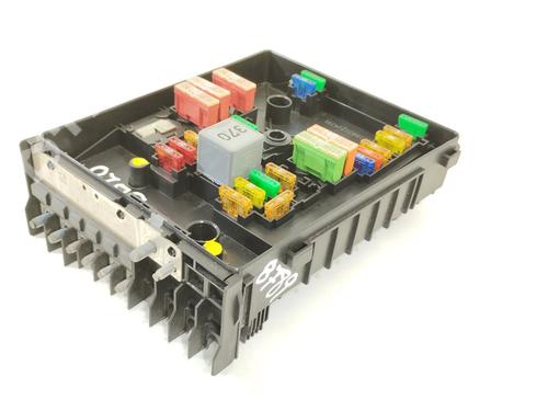Used Fuse box Fuse box SEAT ALTEA (5P1) 1.6 TDI (90 hp) 11134055 11134055