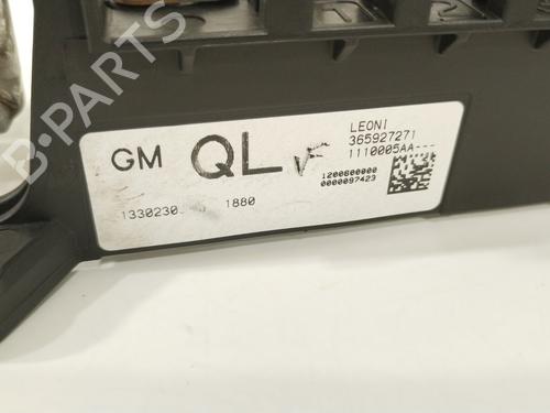 Fuse box OPEL ASTRA J (P10) | BP38434733E1 - Image 4