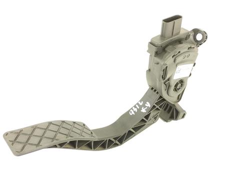 Used Pedal Pedal 10627159 10627159