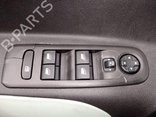 left-front-window-switch-citroen-berlingo-er_-ec_-2018-36989046 main image