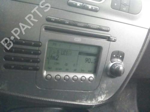 Radio SEAT LEON (1P1)  | BP3256082E6 