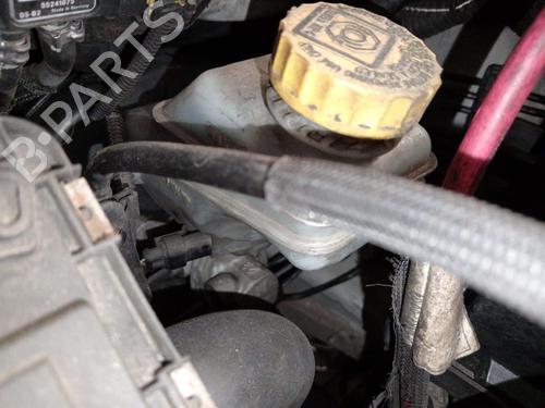 Used Brake master cylinder Brake master cylinder 37713942 37713942