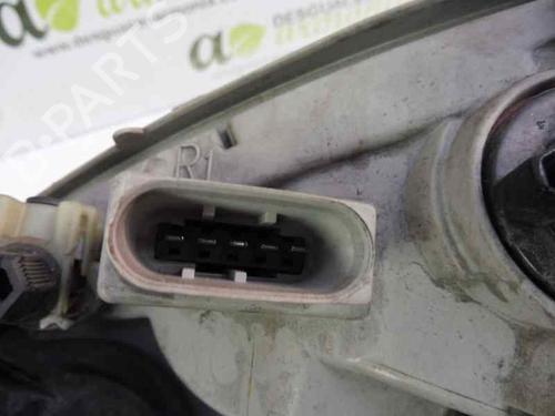 Right headlight MERCEDES-BENZ A-CLASS (W168) A 170 CDI (168.008) | BP1879647C29 
