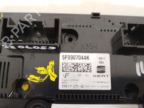 Climate control SEAT LEON ST (5F8)  | BP27983038I5
