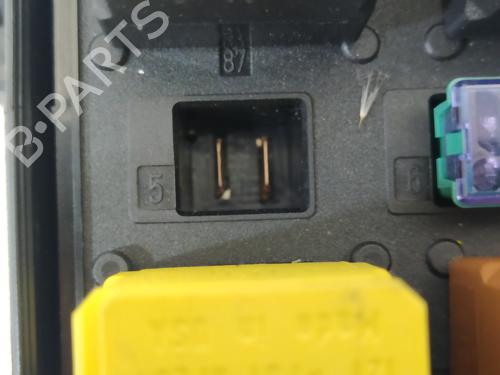Fuse box OPEL ASTRA H GTC (A04)  | BP12534652E1 