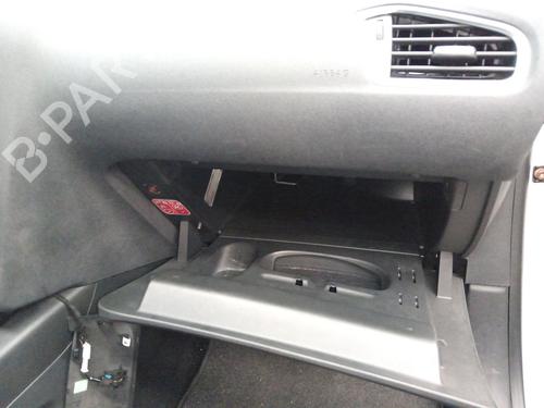 Glove box CITROËN C4 II (NC_) 2.0 HDi / BlueHDi 150 | BP37192792C95 - Image 2