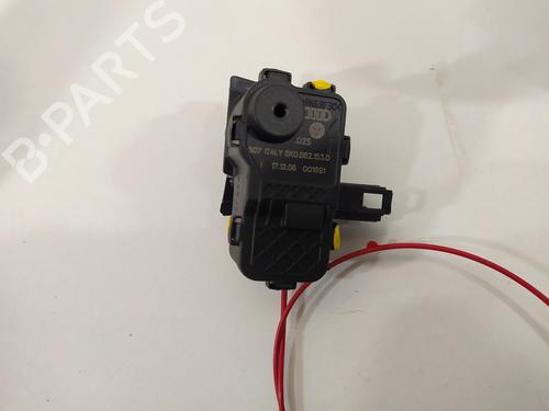 Fuel flap AUDI Q5 (8RB) 2.0 TFSI quattro | BP12453458C131 