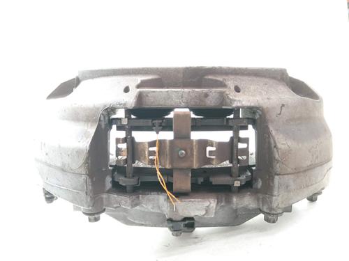 Used Right front brake caliper Right front brake caliper 17685268 17685268