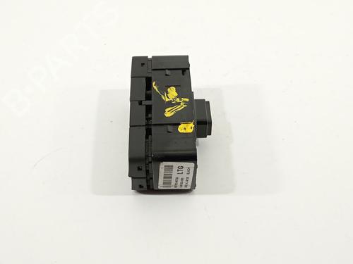 Switch KIA RIO IV (YB, SC, FB)  | BP29354878I30 