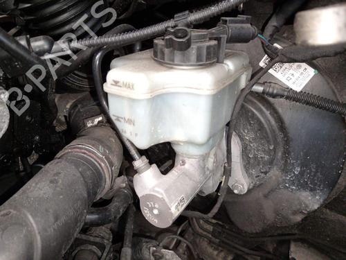 brake-master-cylinder-vw-golf-plus-v-5m1-521-2004-2005-2006-2007-2008-2009-2010-2011-2012-2013-37444530 main image