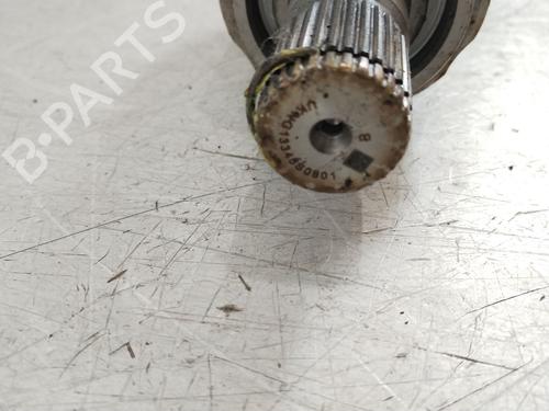 Left front driveshaft HYUNDAI i30 (PDE, PD, PDEN)  | BP28167674M38 