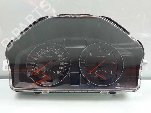 Used Instrument cluster VOLVO C30 (533) D2 (115 hp) 1977810