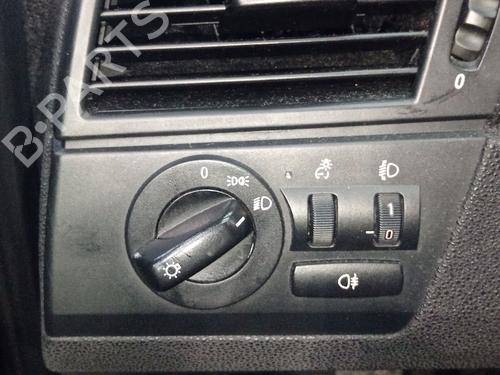 Used Headlight switch BMW X3 (E83) 2.0 d (150 hp) 30847607