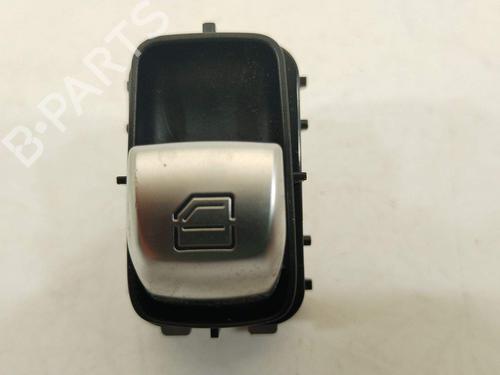 Used Right front window switch Right front window switch 39379879 39379879