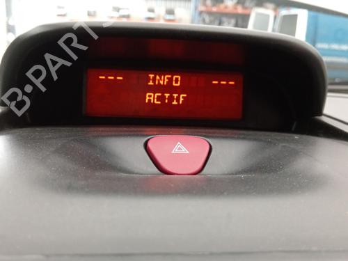 Used Display monitor FIAT SCUDO Bus (270_, 272_) 2.0 D Multijet (120 hp) 28353235