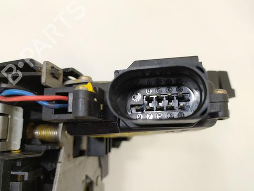 Front left lock AUDI A4 B6 (8E2) 1.9 TDI | BP6895206C98 