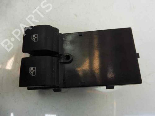 Used Left front window switch Left front window switch 3684825 3684825