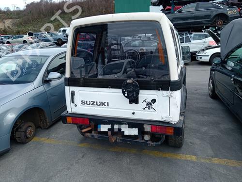 Brugte SUZUKI SAMURAI Closed Off-Road Vehicle (SJ_) 1.0 All-wheel Drive (SJ410) (45 hp) 3464715